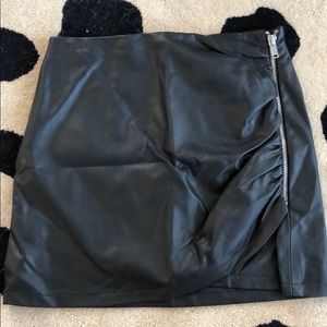 Pleather Mini Skirt with Zipper Detail